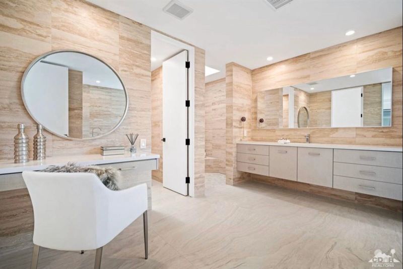 Vanity with round mirror