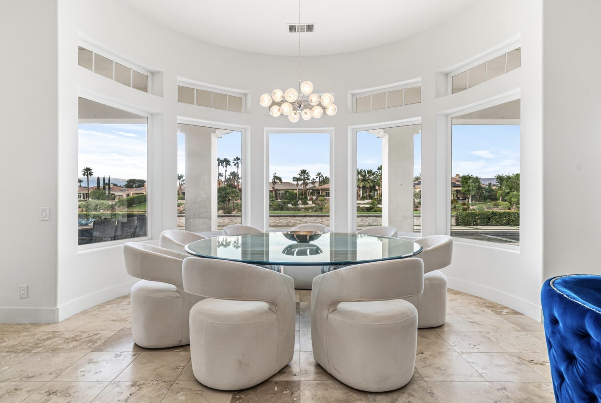 Round dining room with views over the golf course, Rancho Mirage remodel